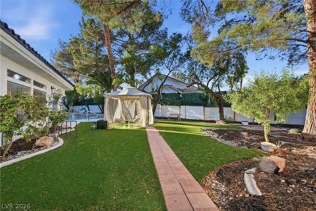 7360 Darby Avenue, Las Vegas, NV 89117