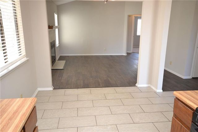 1105 Green Valley CV, Round Rock, TX 78664
