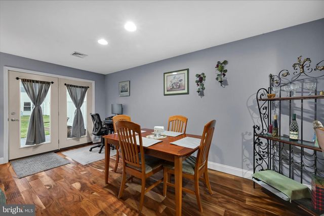 3 TOMMY LN, Enola, PA 17025