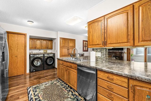 1708 8th St, Superior, WI 54880