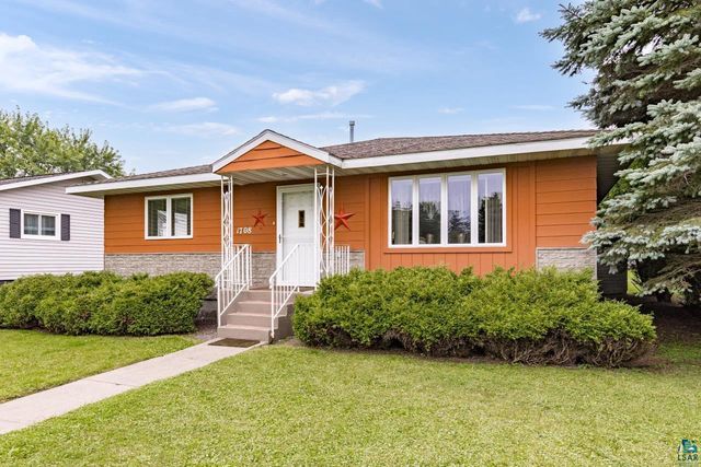 1708 8th St, Superior, WI 54880