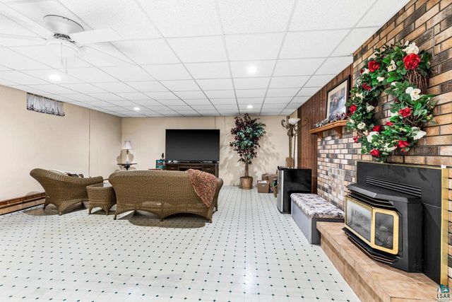 1708 8th St, Superior, WI 54880