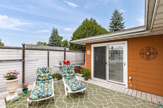 1708 8th St, Superior, WI 54880