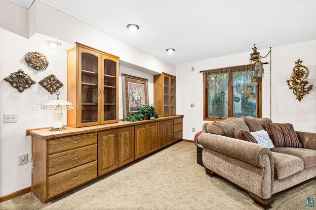 1708 8th St, Superior, WI 54880