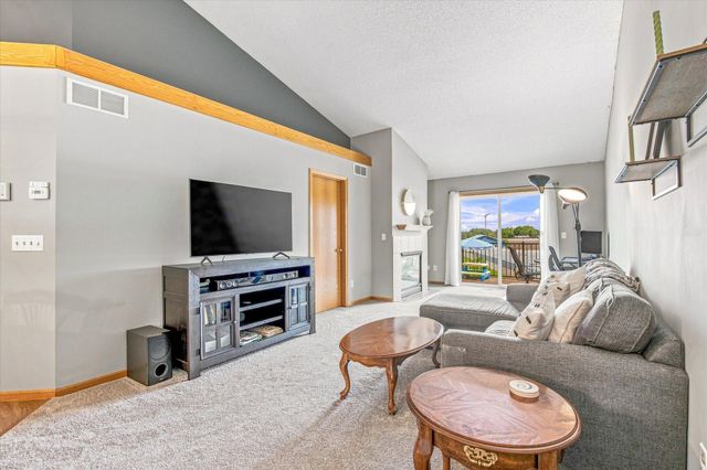 21710 Evergreen Trail, Rogers, MN 55374