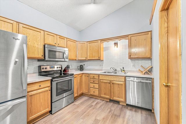 21710 Evergreen Trail, Rogers, MN 55374