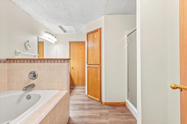 21710 Evergreen Trail, Rogers, MN 55374