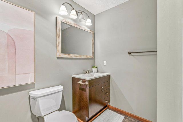 21710 Evergreen Trail, Rogers, MN 55374