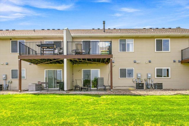 21710 Evergreen Trail, Rogers, MN 55374