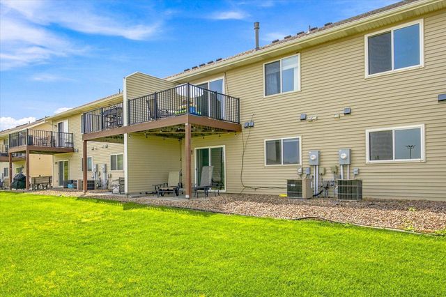 21710 Evergreen Trail, Rogers, MN 55374