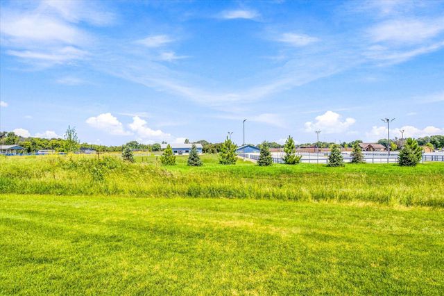 21710 Evergreen Trail, Rogers, MN 55374