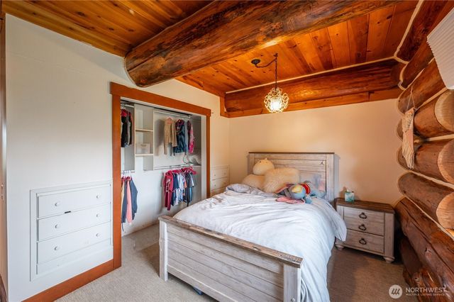 3883 Everett Lane, Ferndale, WA 98248