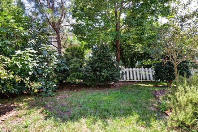 4305 Keaton LN, Williamsburg, VA 23188