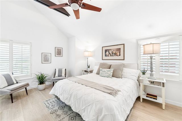 2007 Delaware Street, Huntington Beach, CA 92648