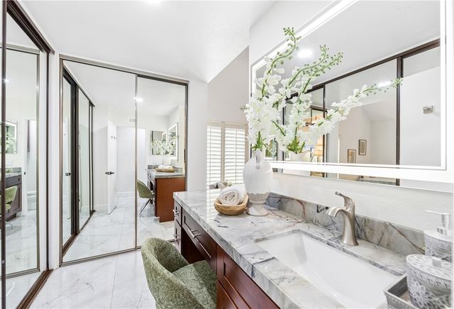 2007 Delaware Street, Huntington Beach, CA 92648