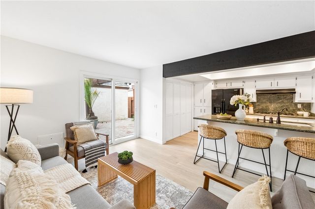 2007 Delaware Street, Huntington Beach, CA 92648