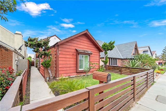 2007 Delaware Street, Huntington Beach, CA 92648