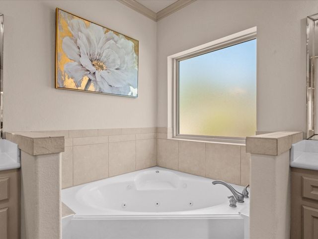 18925 Harbor Side Boulevard, Montgomery, TX 77356