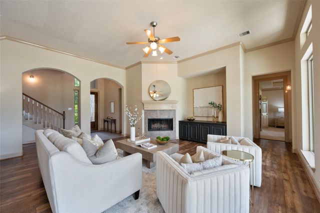 18925 Harbor Side Boulevard, Montgomery, TX 77356