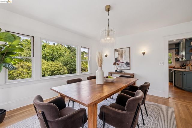 630 Longridge Rd, Oakland, CA 94610