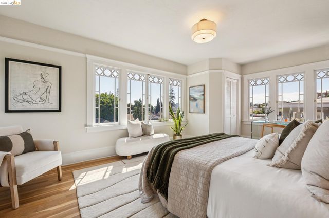 630 Longridge Rd, Oakland, CA 94610