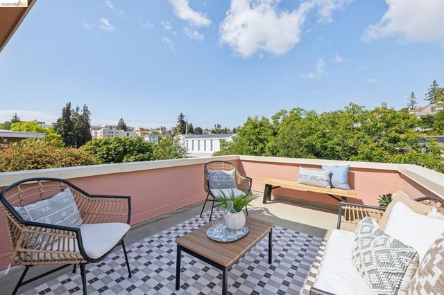 630 Longridge Rd, Oakland, CA 94610