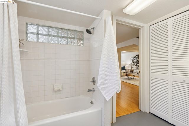 630 Longridge Rd, Oakland, CA 94610
