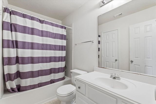 16018 Spinnaker Drive, Crosby, TX 77532