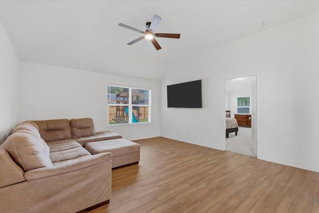 16018 Spinnaker Drive, Crosby, TX 77532