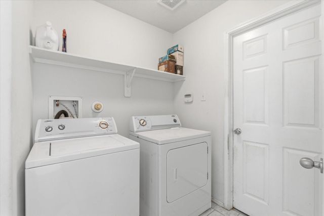 16018 Spinnaker Drive, Crosby, TX 77532