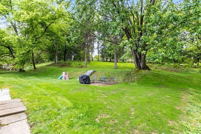 503 Brookdale Dr, O'hara, PA 15215