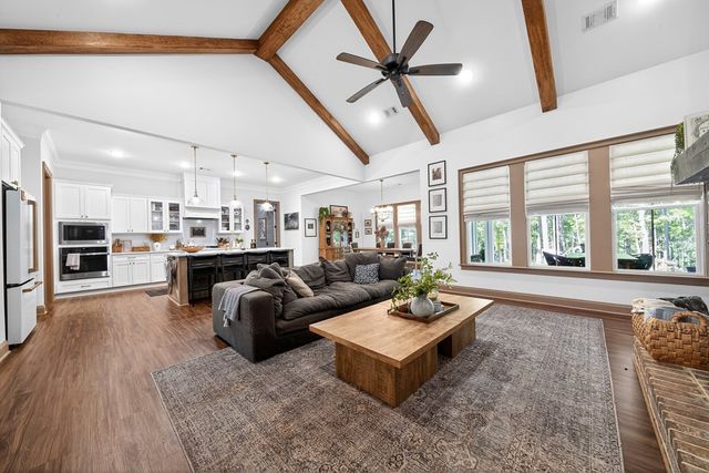 324 S Quail Lane, Pine Mountain, GA 31822