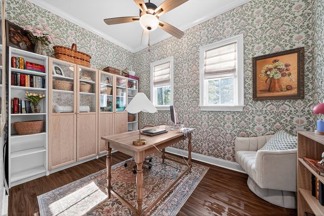 324 S Quail Lane, Pine Mountain, GA 31822