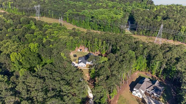 324 S Quail Lane, Pine Mountain, GA 31822