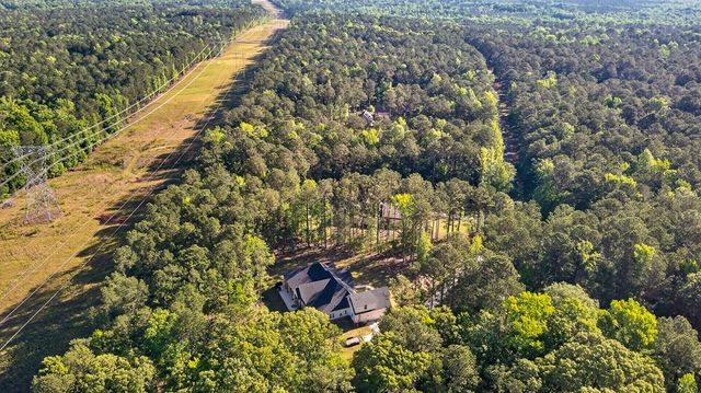 324 S Quail Lane, Pine Mountain, GA 31822