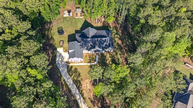 324 S Quail Lane, Pine Mountain, GA 31822