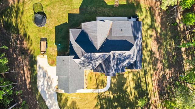 324 S Quail Lane, Pine Mountain, GA 31822