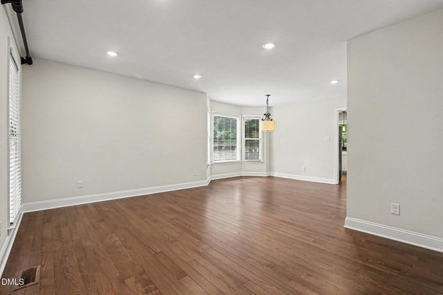 212 Trackers Road, Cary, NC 27513