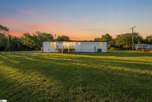 139 Davis Road, Easley, SC 29640