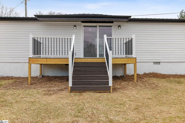 139 Davis Road, Easley, SC 29640