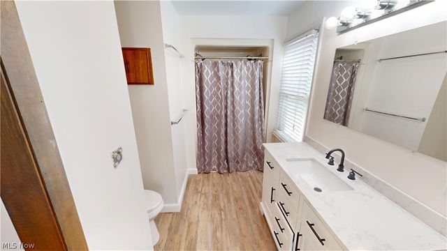 1100 Fairfield School Road, Columbiana, OH 44408