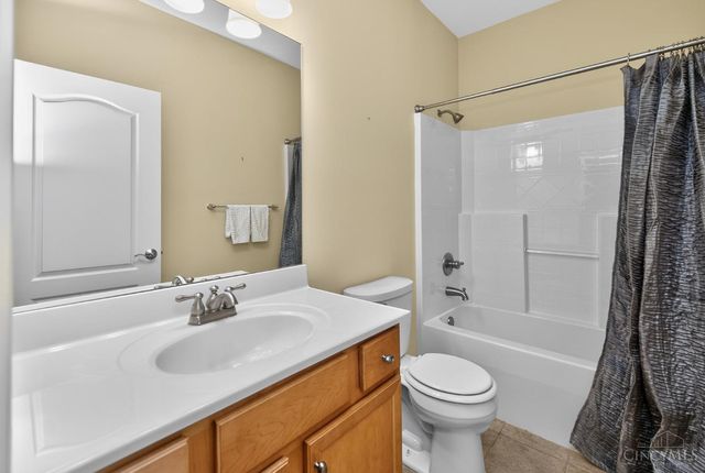 808 Townscapes Court, Miami Twp, OH 45140