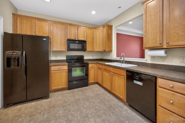 808 Townscapes Court, Miami Twp, OH 45140