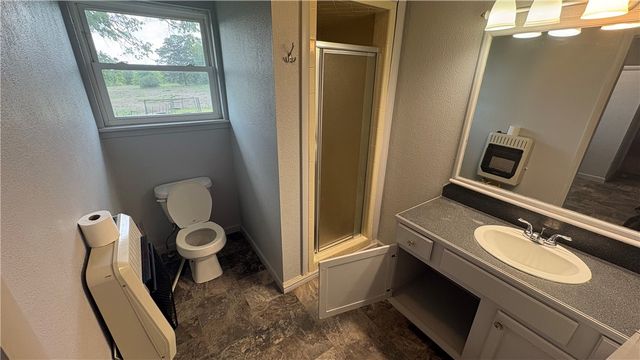 2 Old Wire Road, Atkins, AR 72823