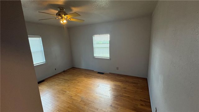 2 Old Wire Road, Atkins, AR 72823
