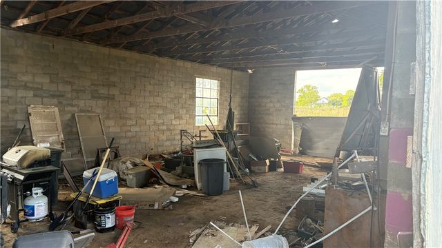 2 Old Wire Road, Atkins, AR 72823