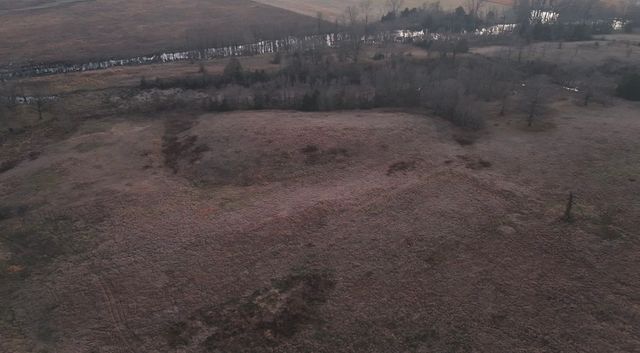 2 Old Wire Road, Atkins, AR 72823