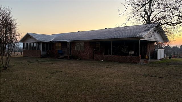 2 Old Wire Road, Atkins, AR 72823