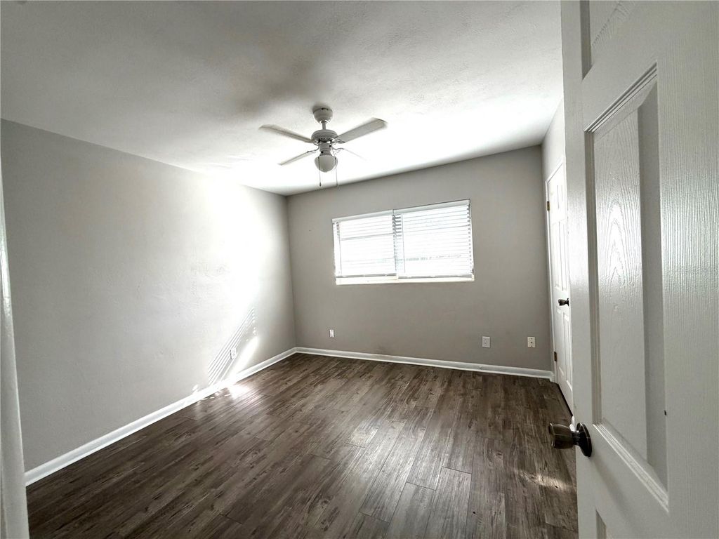 Image 19 of property listing at 1231 VANTAGE DRIVE, Orlando, FL 32806