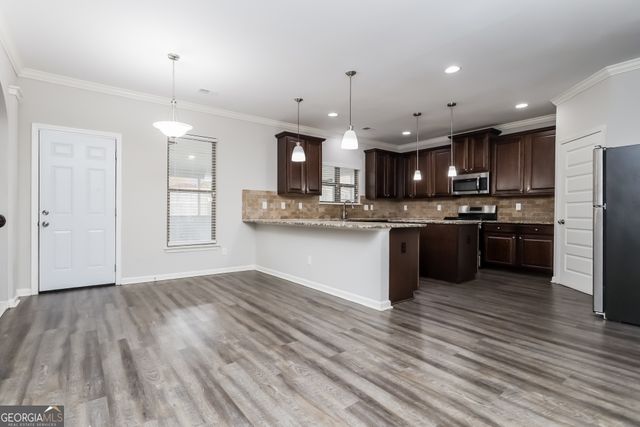 1263 Heartwood Avenue, Mcdonough, GA 30253